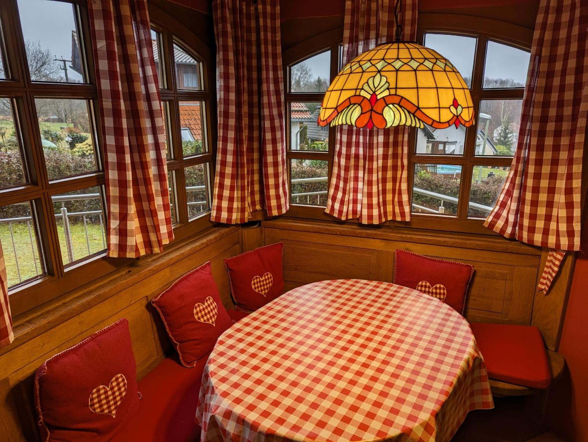 Sonnige Aussicht Villa Losheim Exteriör bild
